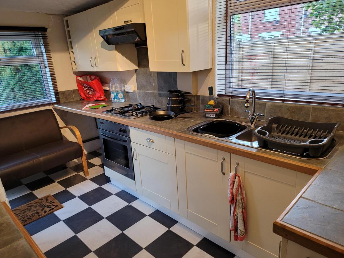 Shergold Rooms Swindon Luaran gambar